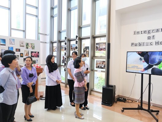 MFU News : Senior_poster_exhibition_24Nov2020_๒๐๑๑๒๔_18.jpg