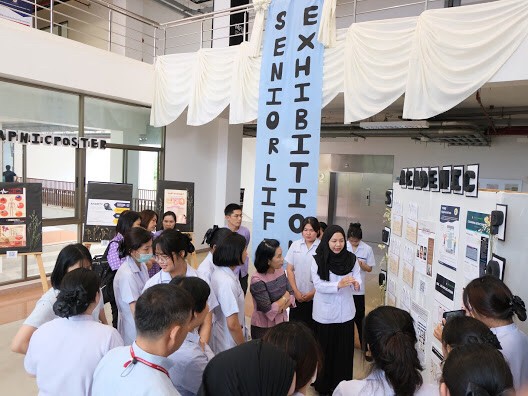 MFU News : Senior_poster_exhibition_24Nov2020_๒๐๑๑๒๔_26.jpg