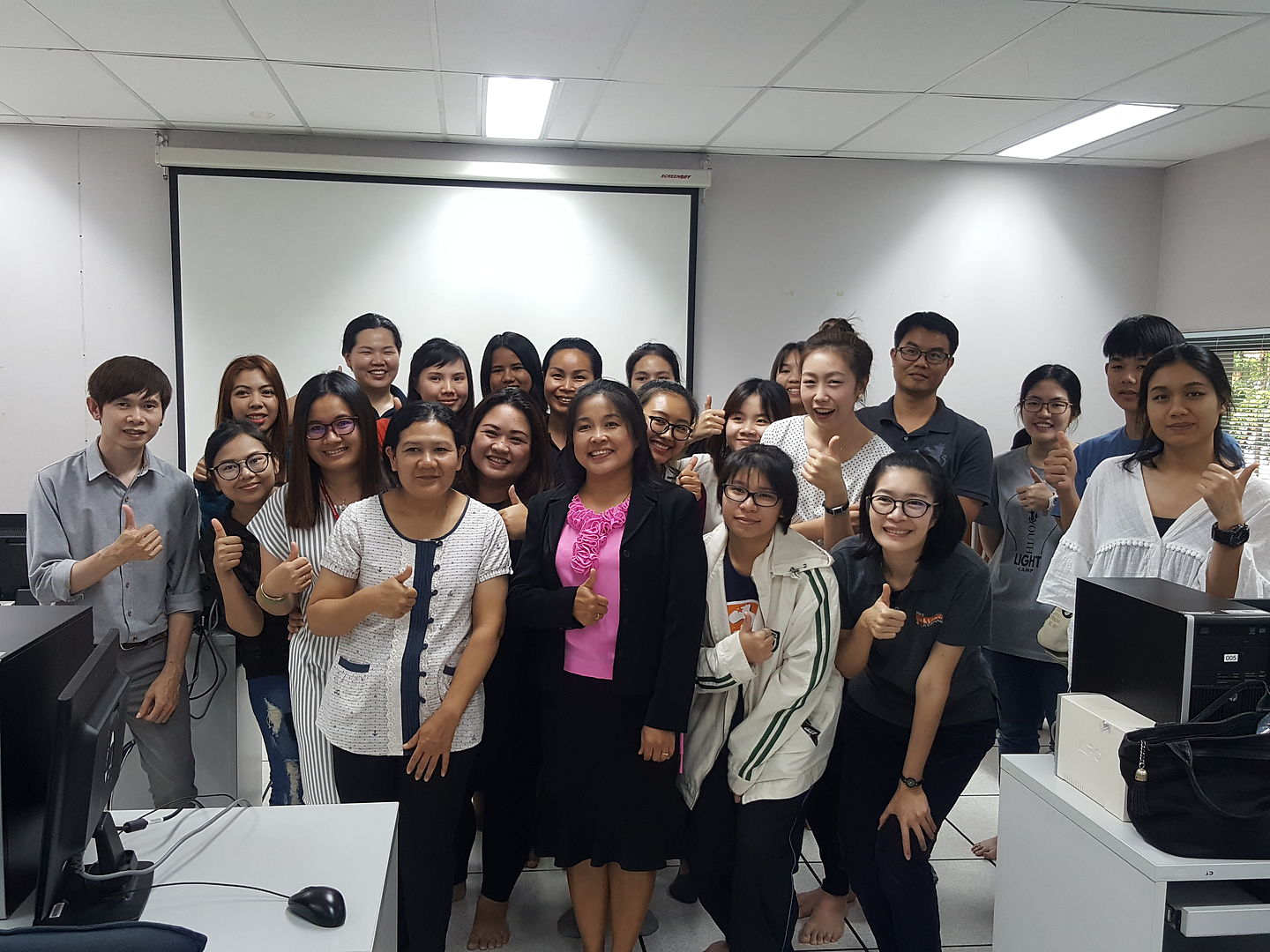 ส่วนจัดหางานและฝึกงานของนักศึกษา จัดอบรมเทคนิคการพิมพ์แบบสัมผัส