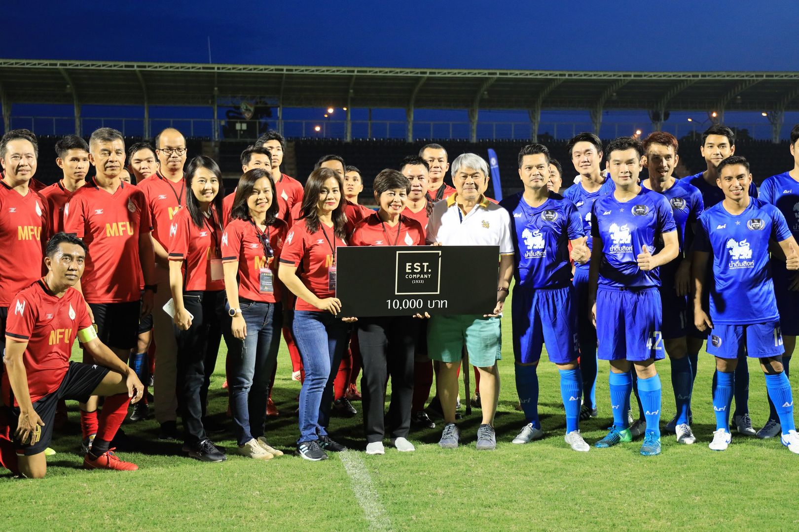 MFU News : MFU_เตะกับหมอ__11_.JPG