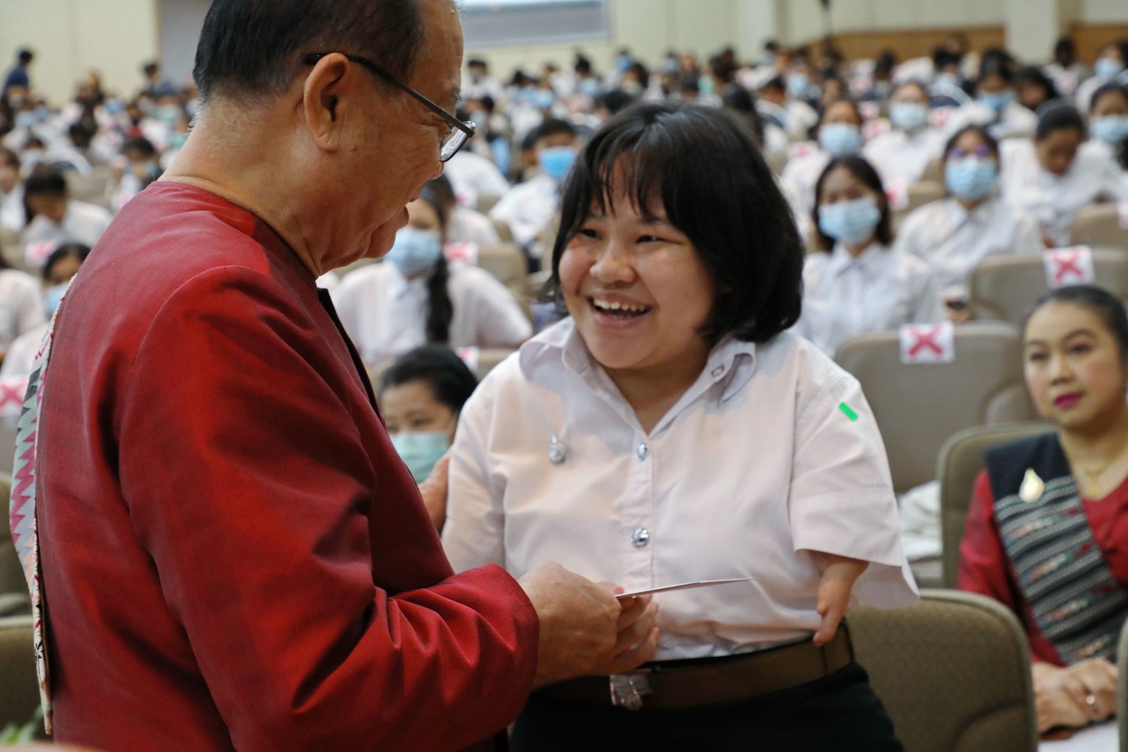 MFU News : พิธีมอบทุน_2563__8_.JPG