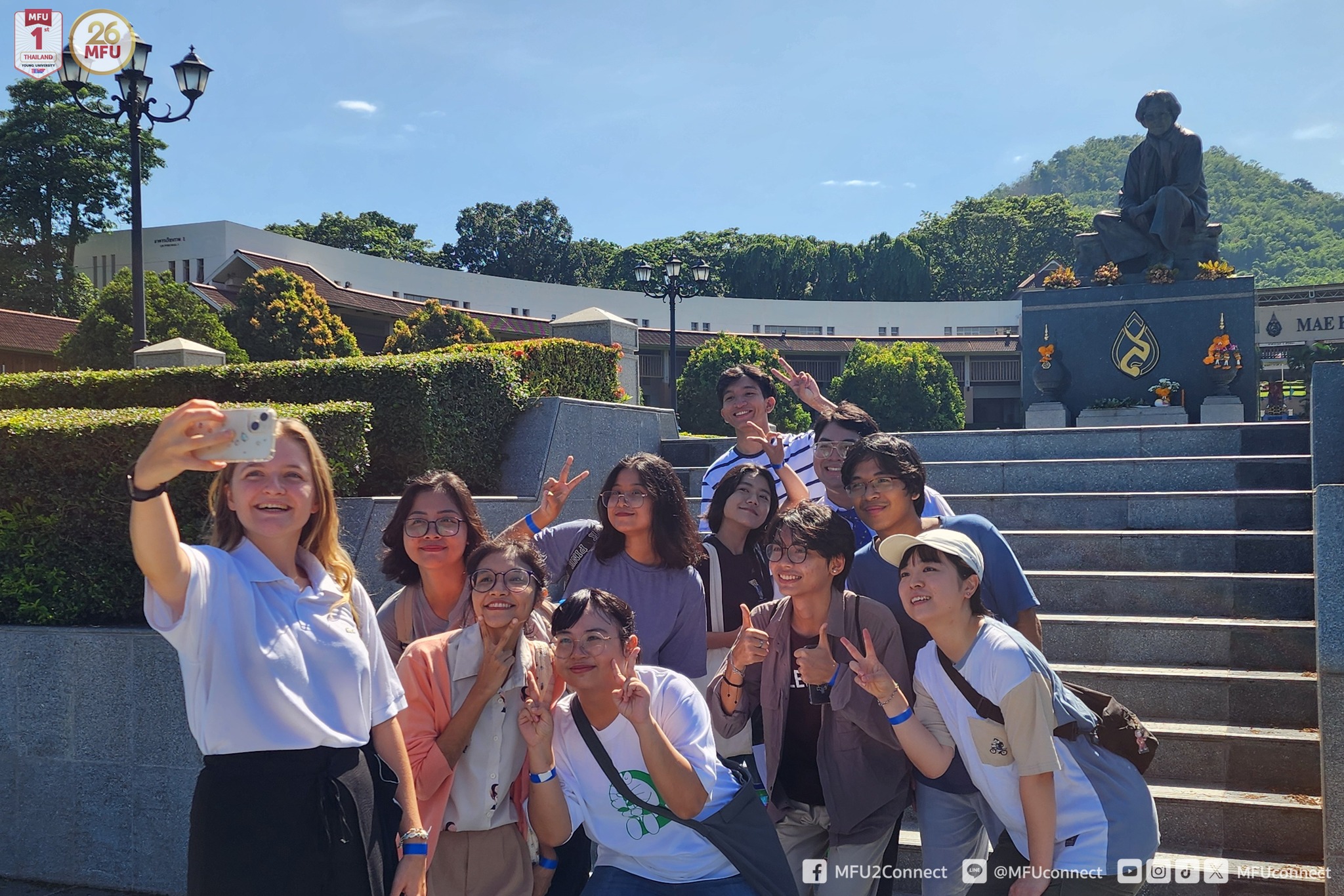 MFU Campus Tour ต้อนรับนักศึกษาต่างชาติ พร้อมกิจกรรมชิมชา-ดริปกาแฟ-นวดไทย โชว์จุดเด่นมหาวิทยาลัย