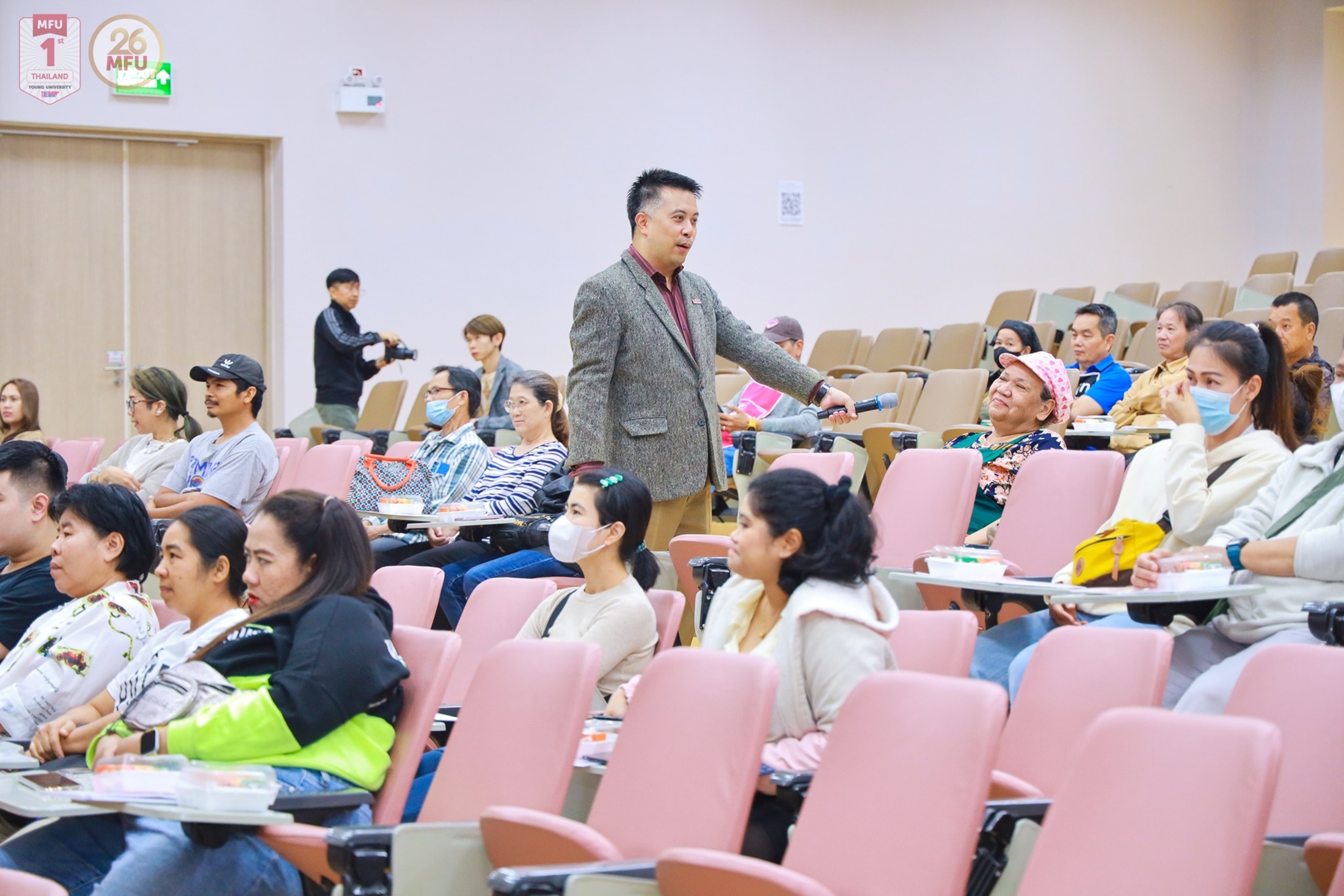 สำนักงานจัดการทรัพย์สินและรายได้ มฟล. จัดกิจกรรมพัฒนาผู้ประกอบภายในมหาวิทยาลัยแม่ฟ้าหลวง มุ่งหวังสร้างบริการที่มีมาตรฐานและคุณภาพที่ดี