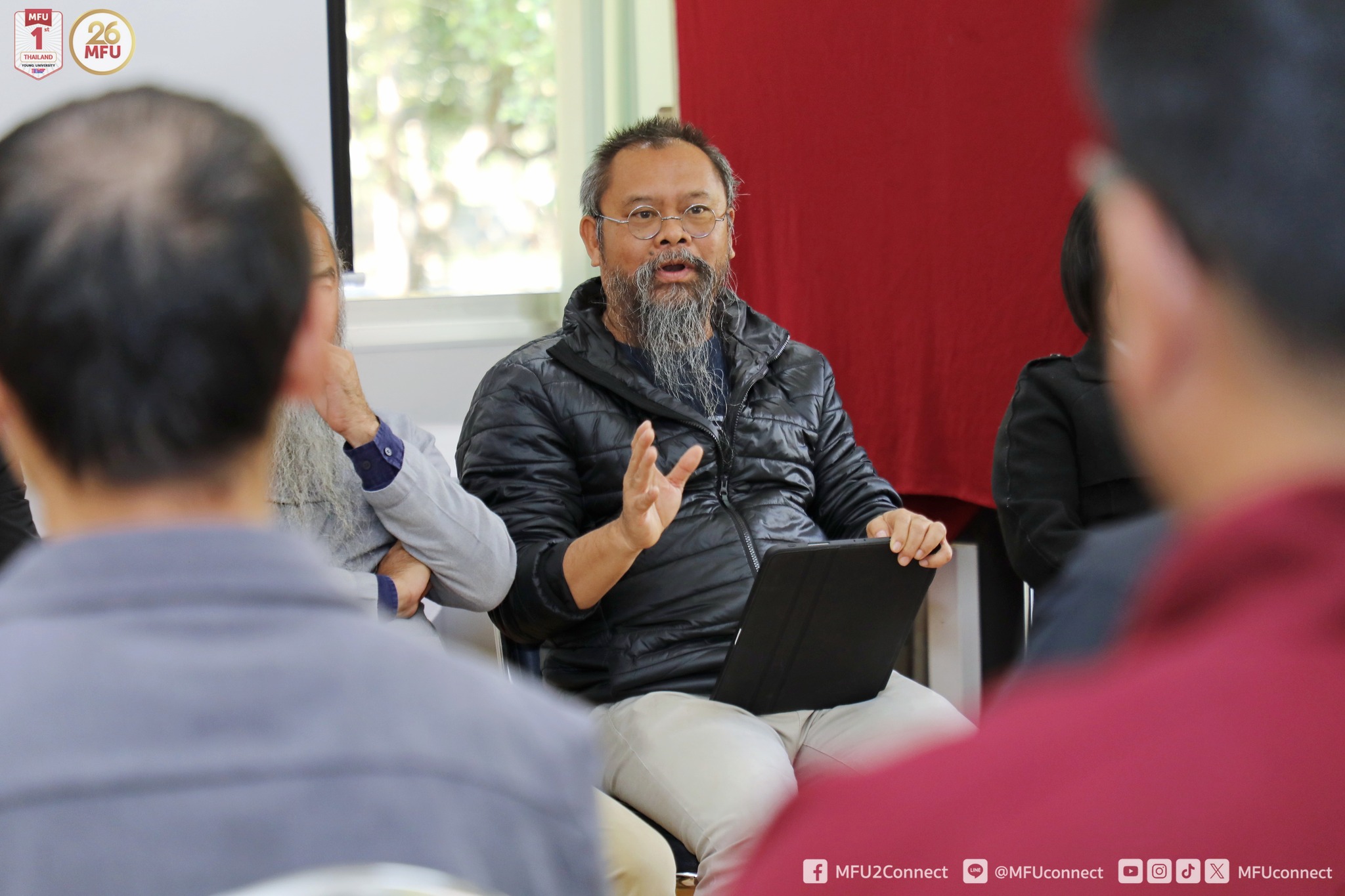 MFU News : Artist_Discussion_Buddhist_Art__4_.jpg