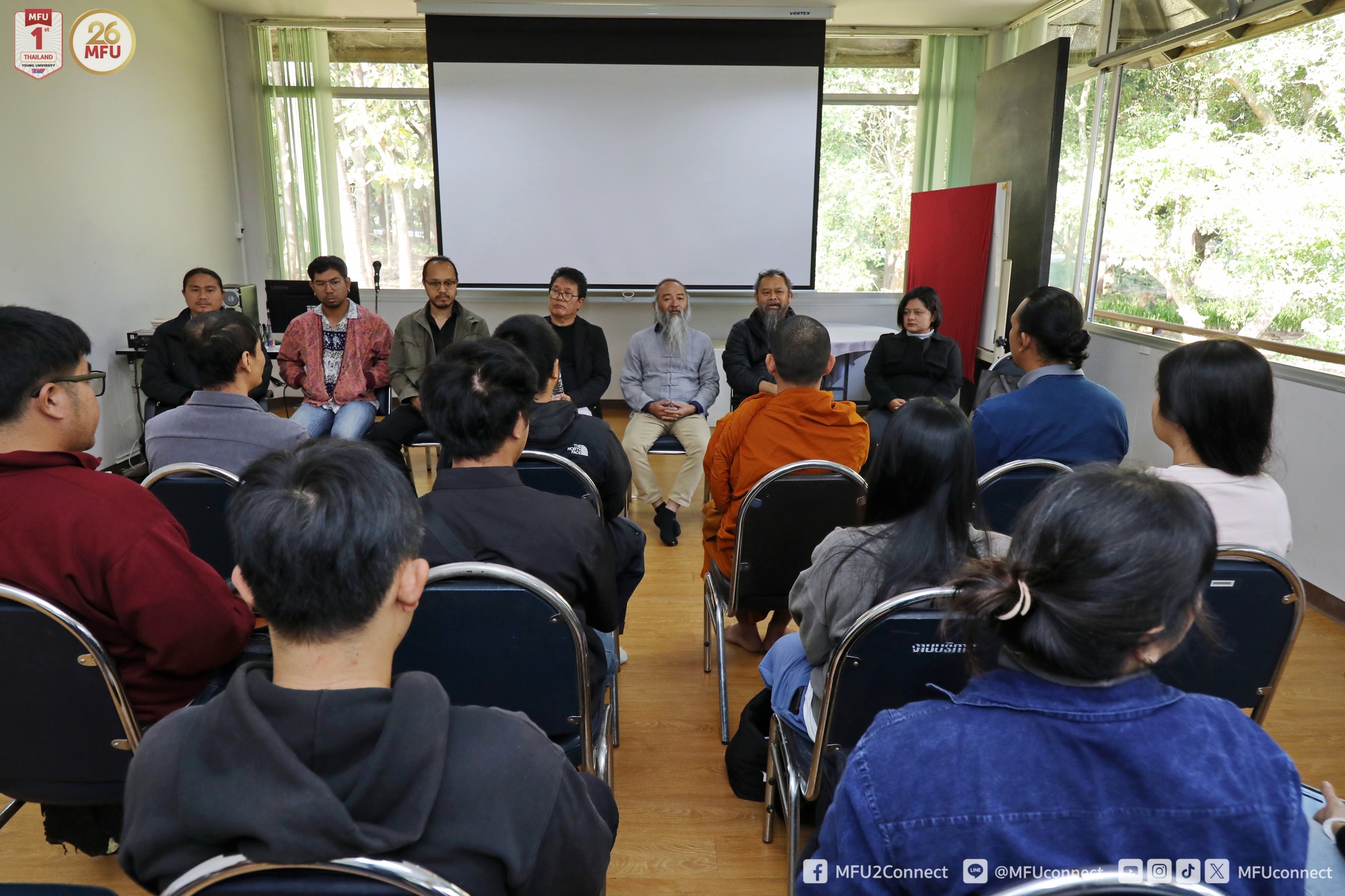 MFU News : Artist_Discussion_Buddhist_Art__5_.jpg