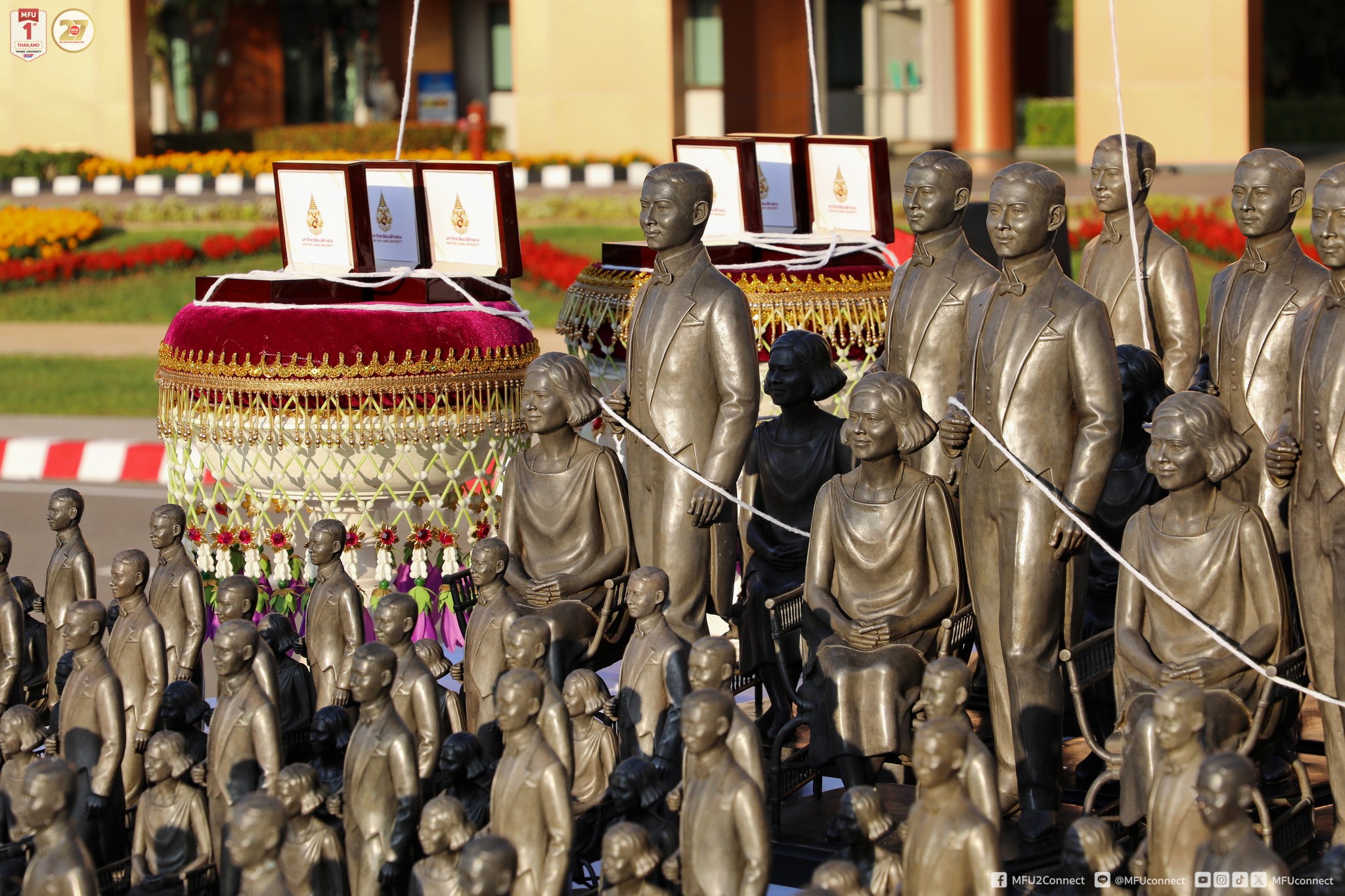 MFU News : Auspicious_Blessing_Ceremony_Royal_Monument__9_.jpg