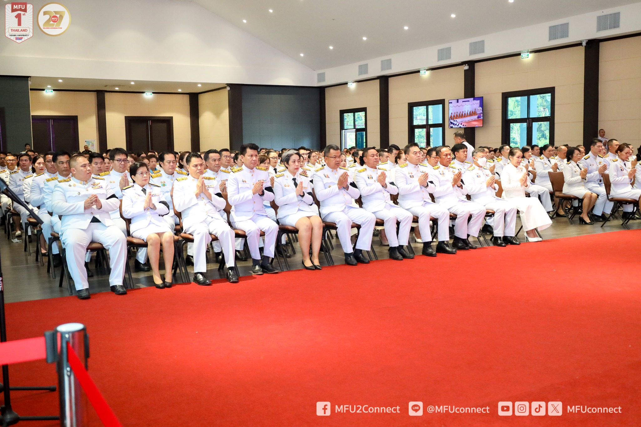 MFU News : Alms-Giving_Ceremony_to_Mark_Her_Majesty_Queen_Suthida__4_.jpg